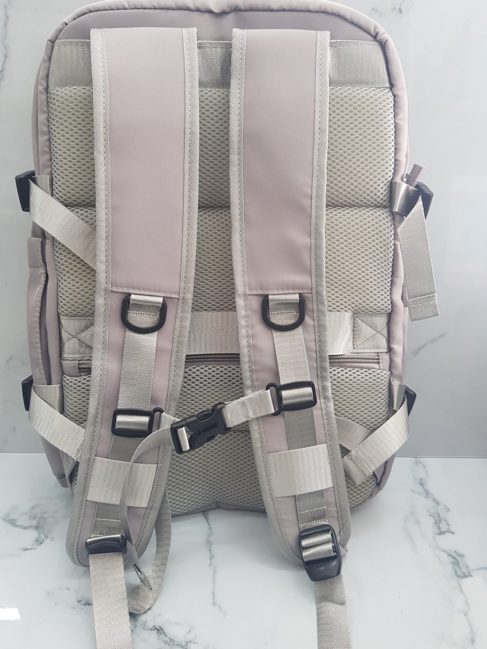 Maletín Para Viaje De Mano. - Imagen 4