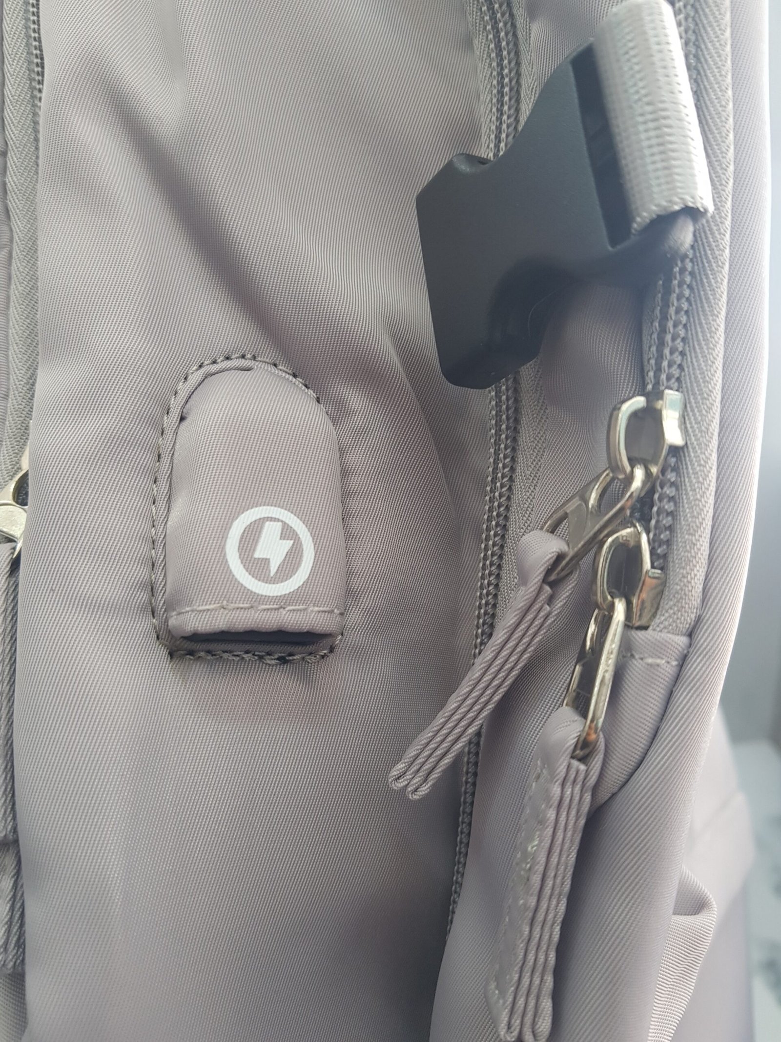 Maletín Para Viaje De Mano. - Imagen 3