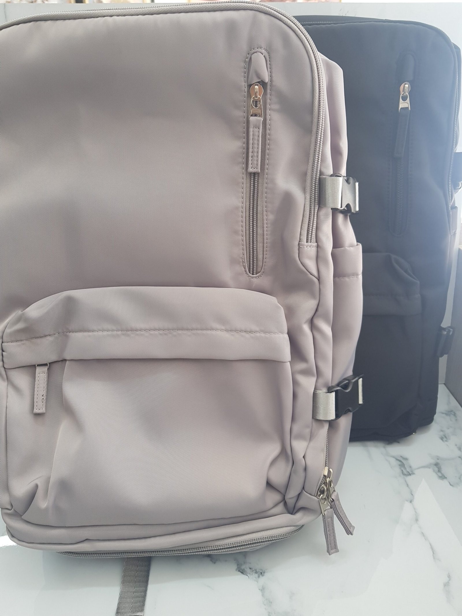 Maletín Para Viaje De Mano. - Imagen 8