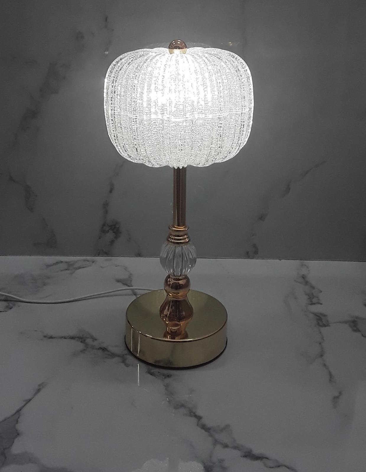 Lampara Elegante De Mesa. La072 - Imagen 2